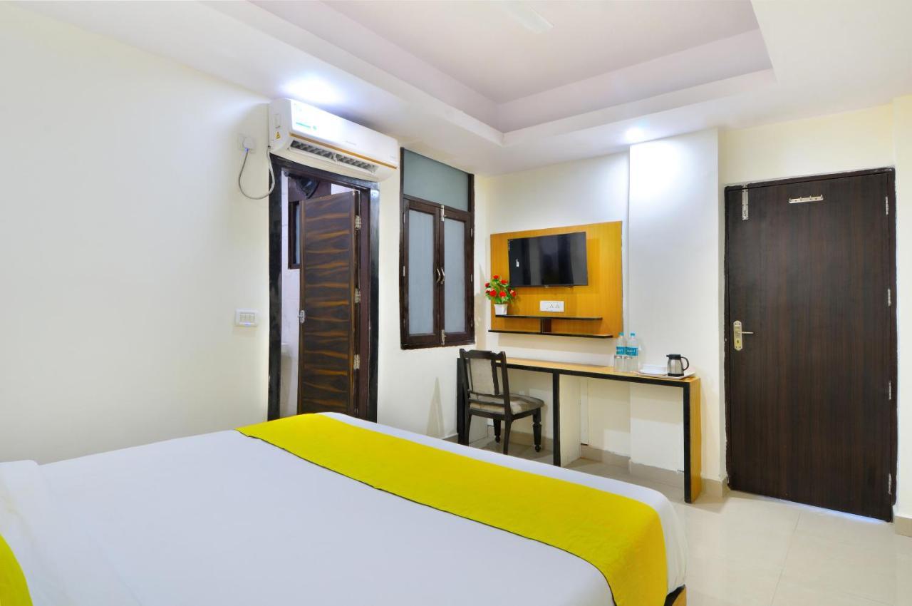 ניו דלהי Airport Hotel Prince Palace By Byobhotels מראה חיצוני תמונה