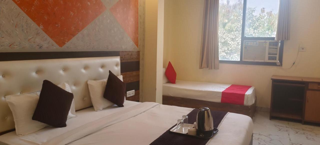 ניו דלהי Airport Hotel Prince Palace By Byobhotels מראה חיצוני תמונה